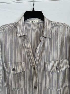 rag poets Women's Gray Stripe Button-Front Blouse